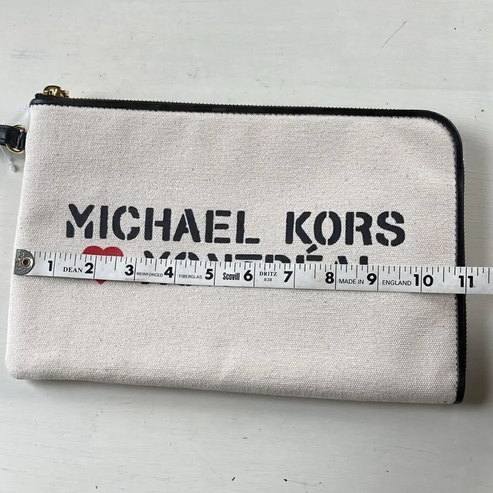 Micheal Michael Kors| Michael Kors Canvas ❤️ Montreal Zippered Clutch New